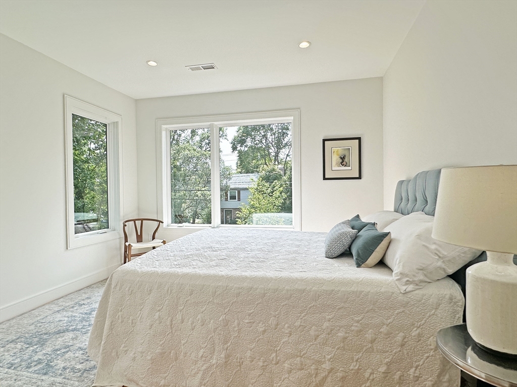 5 bed, 4+ bath apartment for rent at 110 Harvard St Unit 1, Newtonville — photo 23 of 33