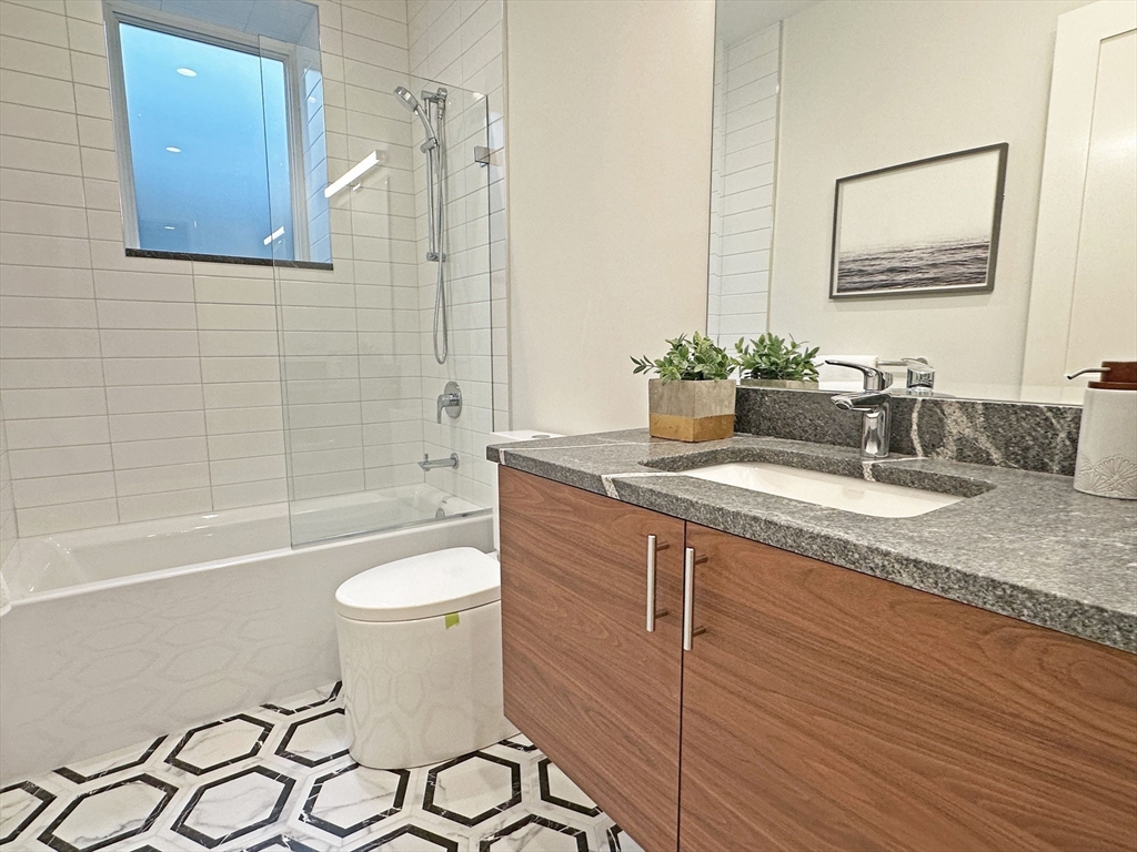 5 bed, 4+ bath apartment for rent at 110 Harvard St Unit 1, Newtonville — photo 33 of 33