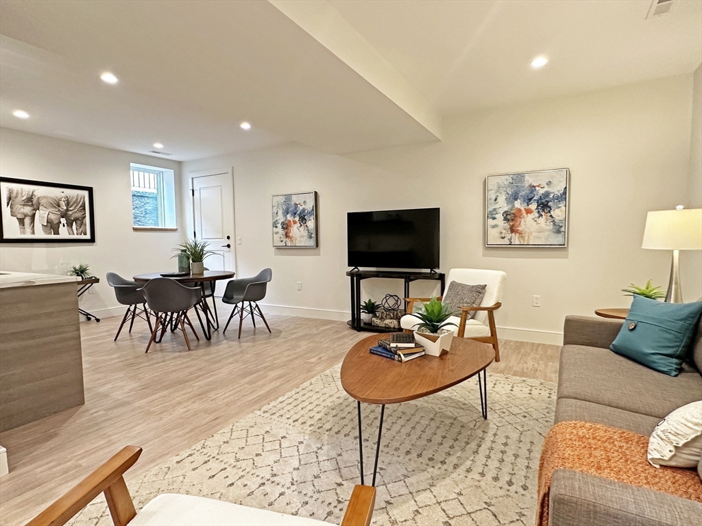 5 bed, 4+ bath apartment for rent at 110 Harvard St Unit 1, Newtonville — photo 30 of 33