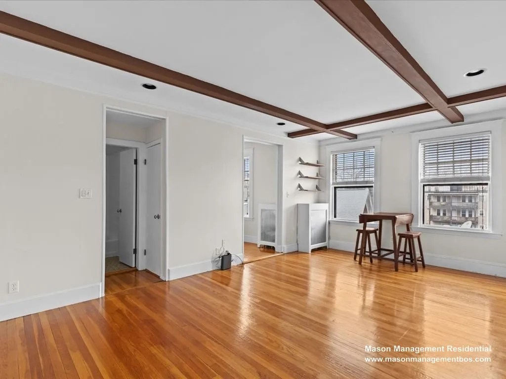 1 bed, 1 bath apartment for rent at 110 Lanark Rd Unit 10, Brighton — photo 2 of 17