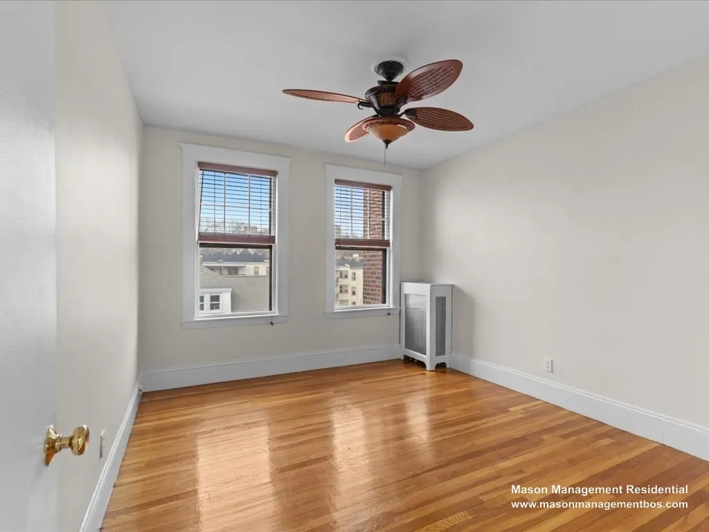 1 bed, 1 bath apartment for rent at 110 Lanark Rd Unit 10, Brighton — photo 11 of 17