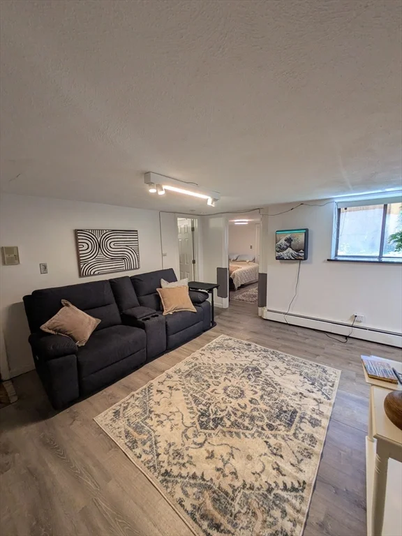 1 bed, 1 bath apartment for rent at 110 Lanark Rd Unit 15, Brighton