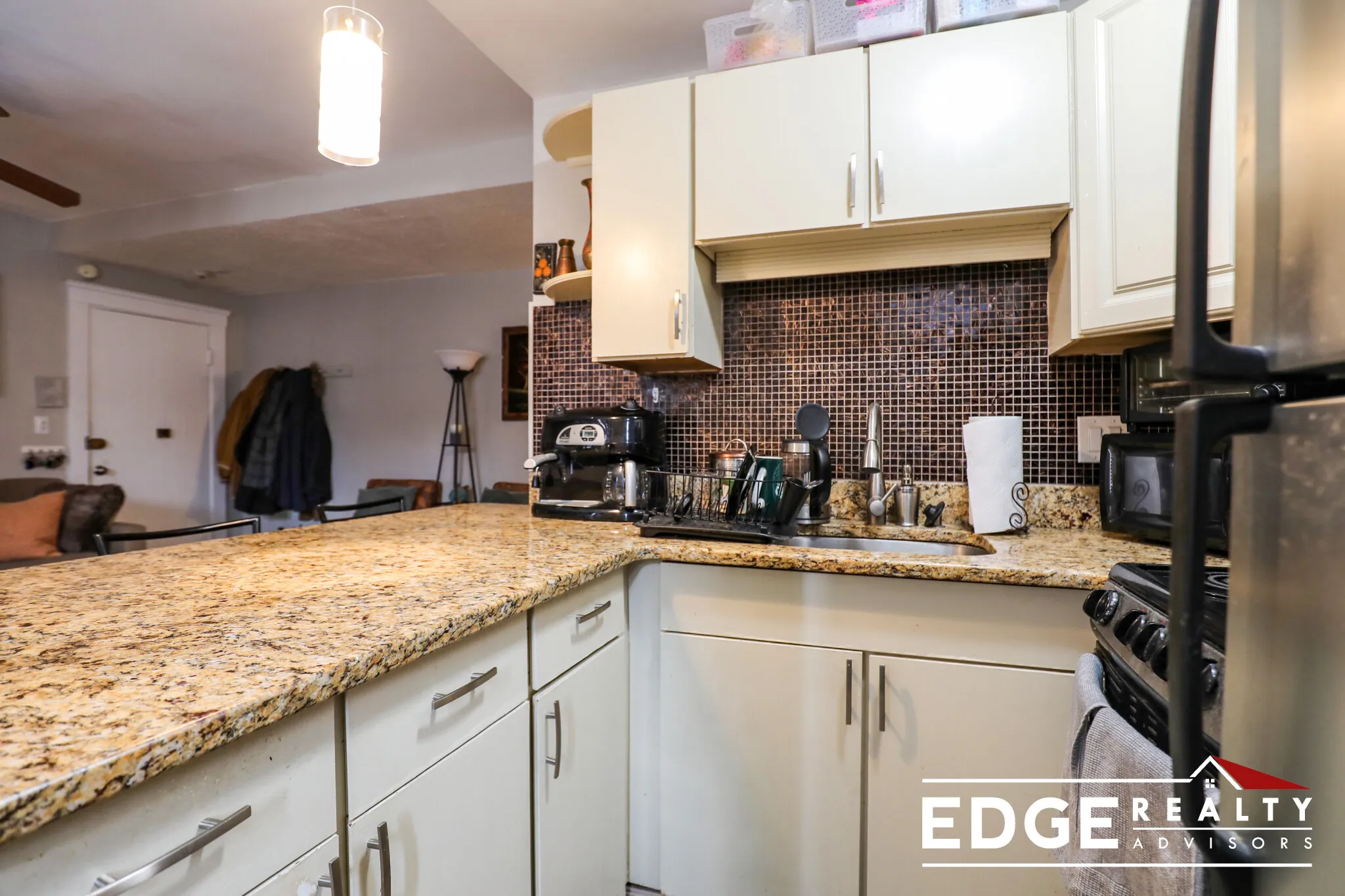 2 bed, 1 bath apartment for rent at 110 Lanark Rd Unit 7, Brighton — photo 4 of 9
