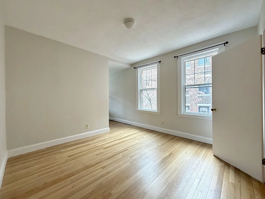 1 bed, 1 bath apartment for rent at 110 Lanark Rd Unit 8, Brighton — photo 13 of 20