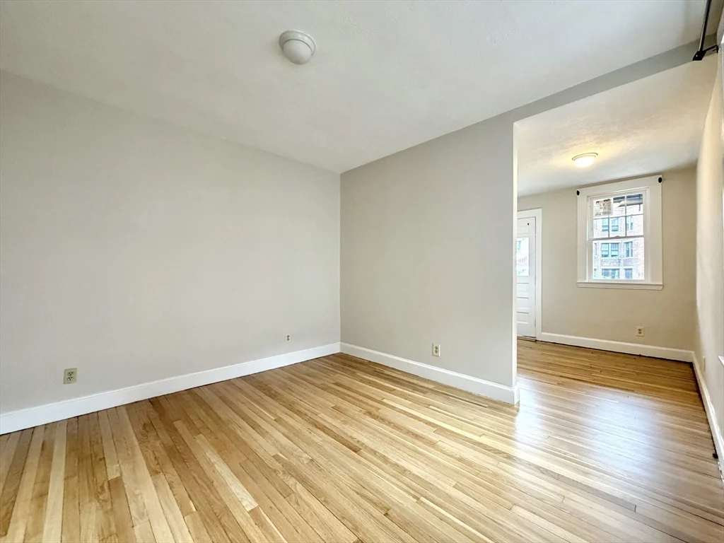 1 bed, 1 bath apartment for rent at 110 Lanark Rd Unit 8, Brighton — photo 12 of 20