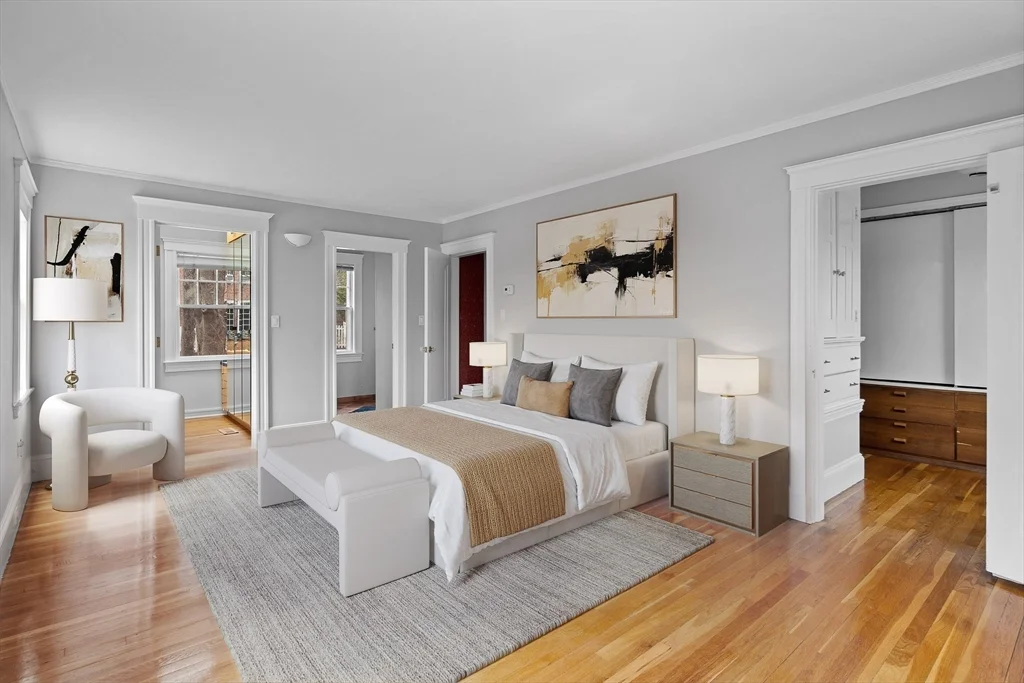 4 bed, 2 bath apartment for rent at 110 Leonard St, Belmont — photo 15 of 29