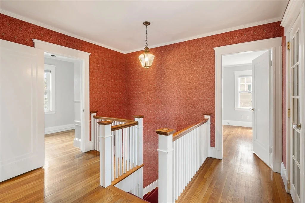 4 bed, 2 bath apartment for rent at 110 Leonard St, Belmont — photo 12 of 29