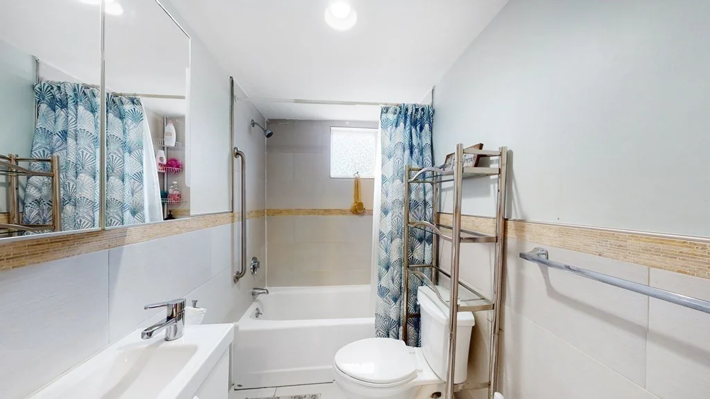 3 bed, 2 bath apartment for rent at 110 Lonsdale St Unit 1, Boston — photo 7 of 21