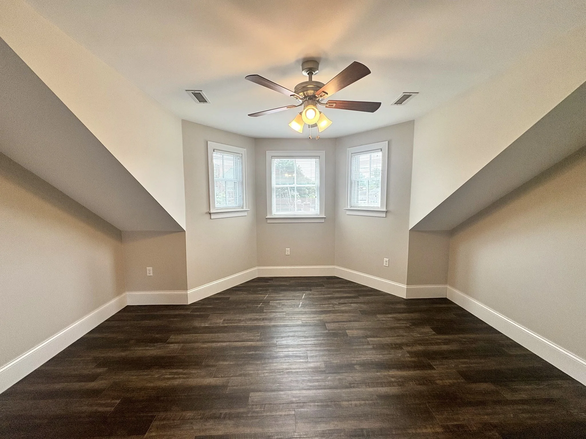2 bed, 1 bath apartment for rent at 110 Madison Ave Unit 3, Newtonville — photo 8 of 27