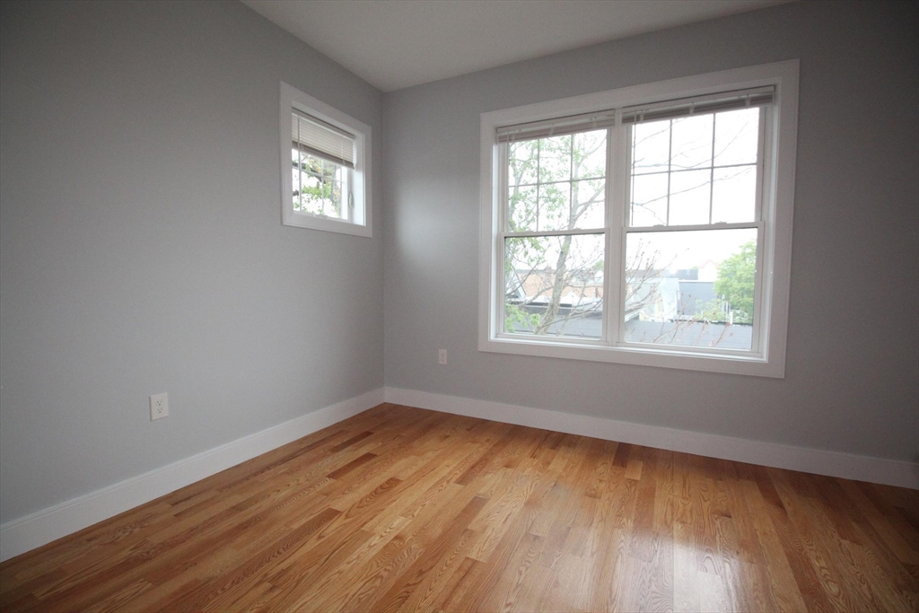3 bed, 2 bath apartment for rent at 110 Main St Unit 110, Everett — photo 14 of 29