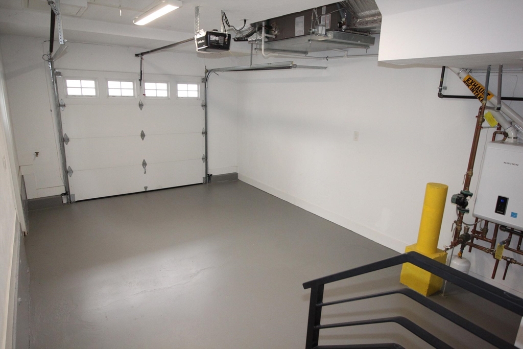 3 bed, 2 bath apartment for rent at 110 Main St Unit 110, Everett — photo 29 of 29