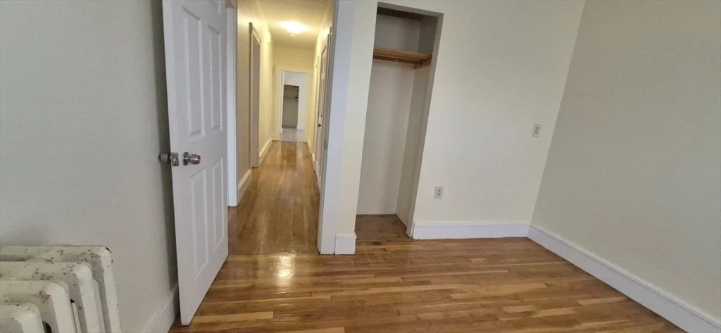 4 bed, 1 bath apartment for rent at 110 Murdock Unit 3, Brighton — photo 12 of 14
