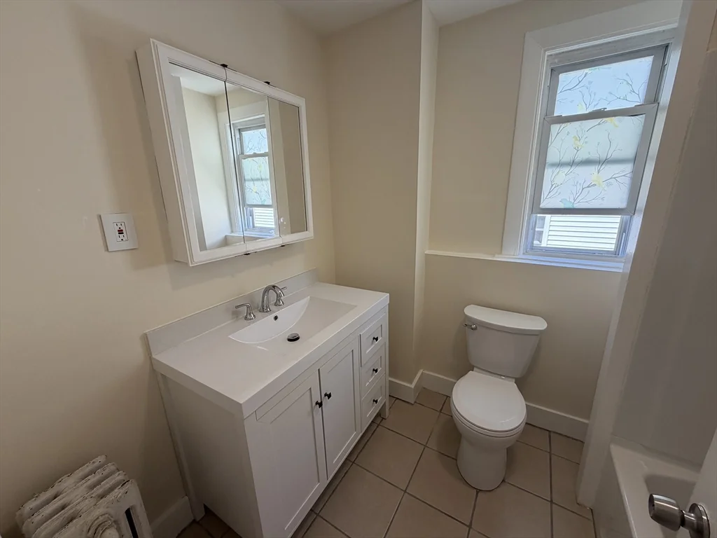 4 bed, 1 bath apartment for rent at 110 Murdock Unit 3, Brighton — photo 14 of 14