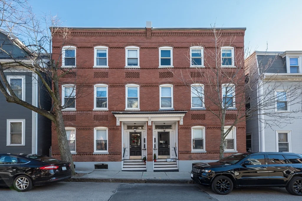 2 bed, 1 bath apartment for rent at 110 N St Unit 1, South Boston — photo 8 of 8