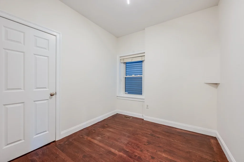 2 bed, 1 bath apartment for rent at 110 N St Unit 1, South Boston — photo 7 of 8