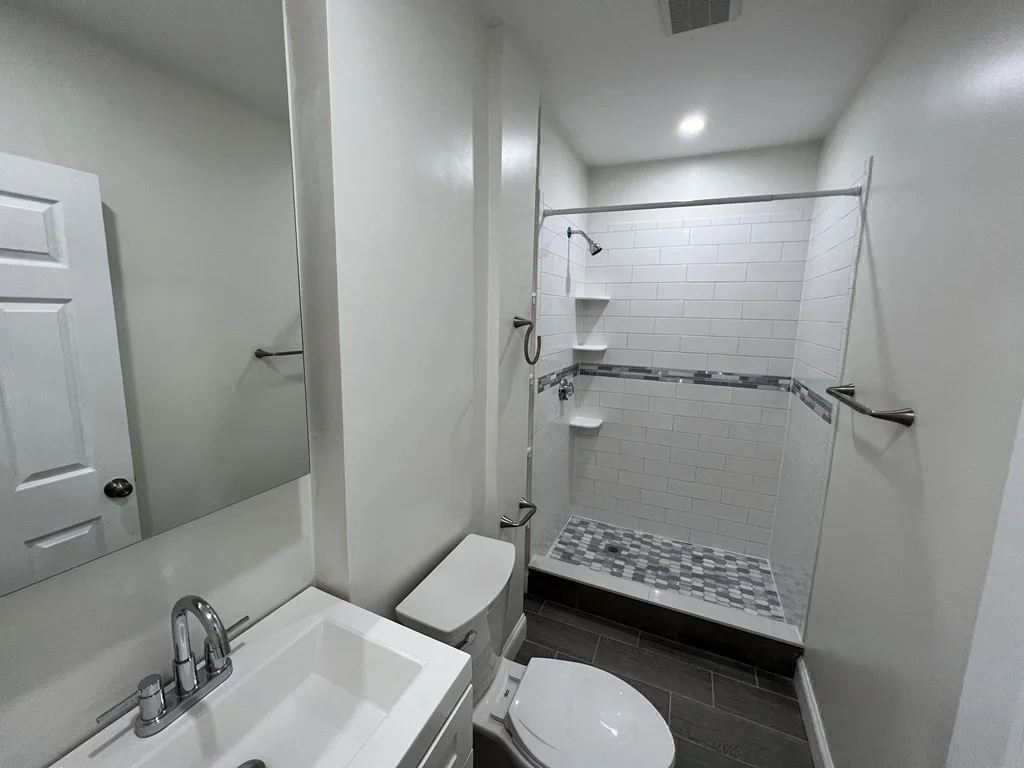 3 bed, 1 bath apartment for rent at 110 Old Harbor St Unit 1, South Boston — photo 10 of 23