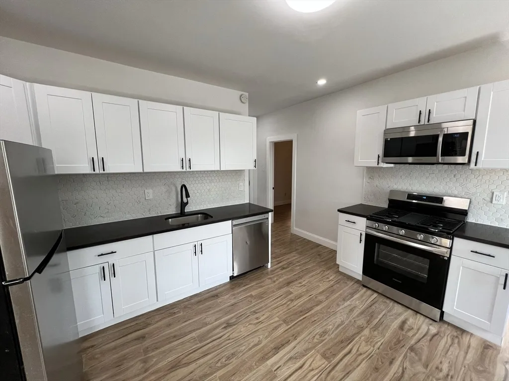 3 bed, 1 bath apartment for rent at 110 Old Harbor St Unit 3, South Boston — photo 1 of 27