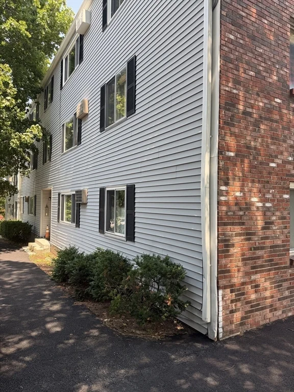 2 bed, 1 bath apartment for rent at 110 Pearl St Unit 9, East Somerville — photo 13 of 13