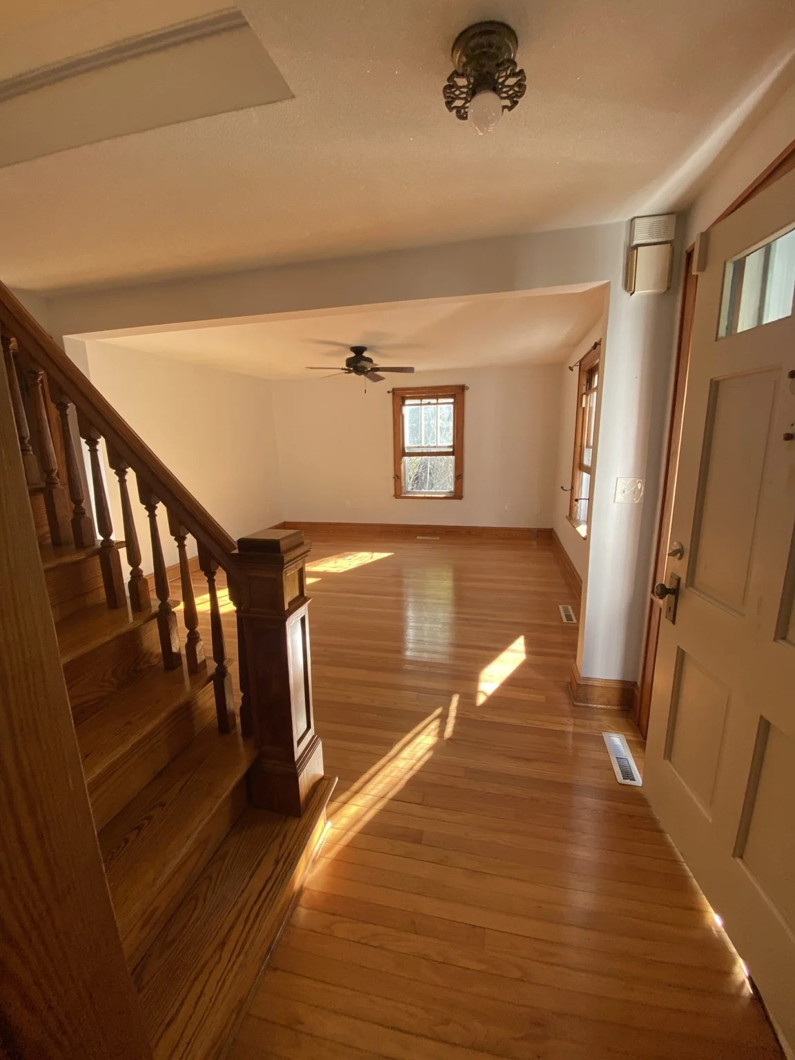 3 bed, 1 bath apartment for rent at 110 Pomeroy Meadow Rd, Southampton — photo 9 of 25