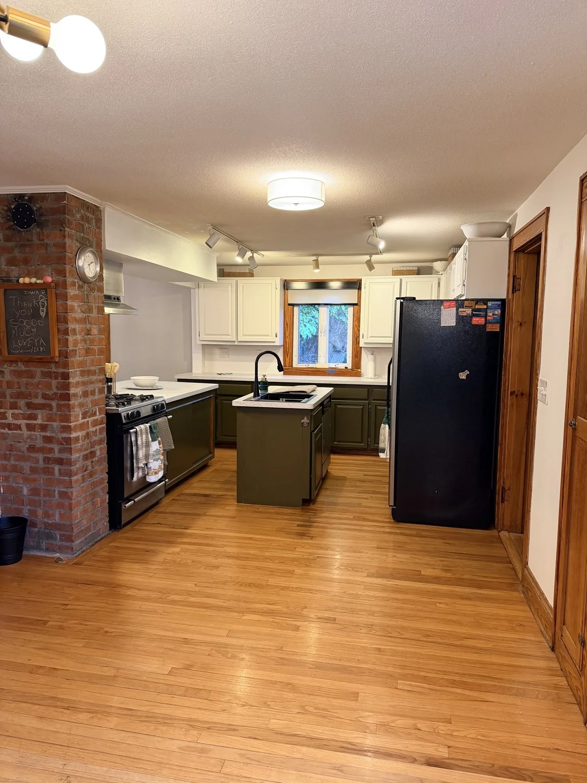 3 bed, 1 bath apartment for rent at 110 Pomeroy Meadow Rd, Southampton — photo 23 of 25