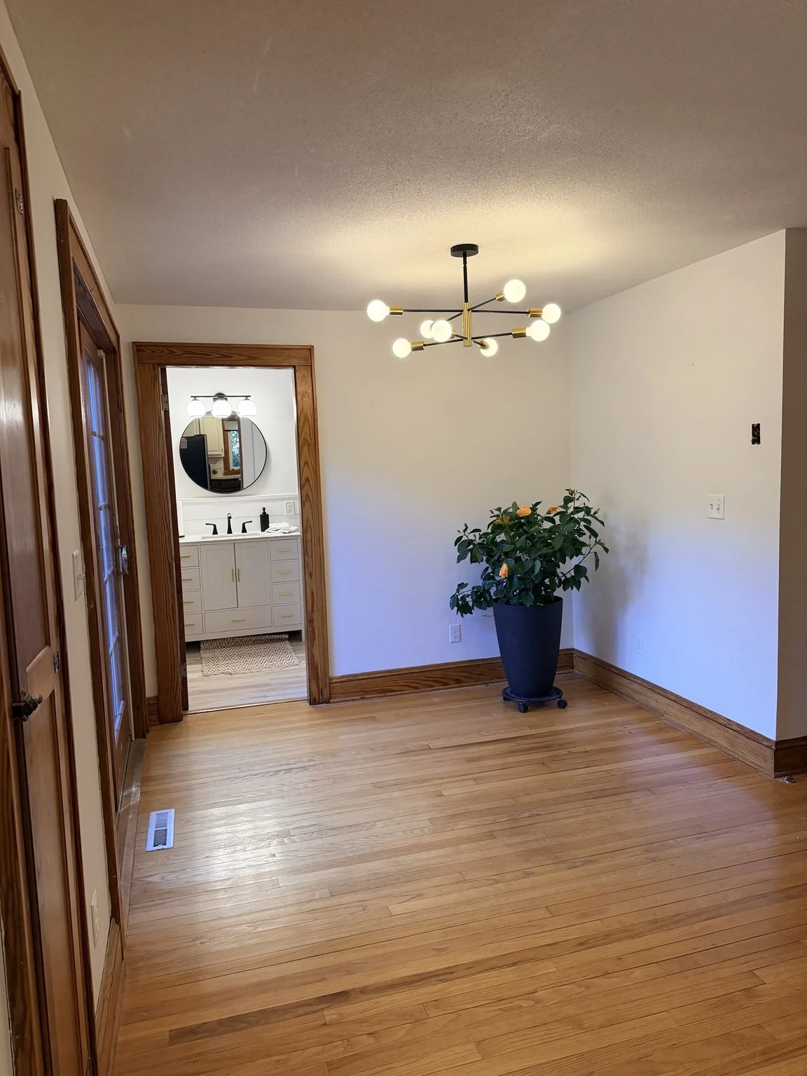 3 bed, 1 bath apartment for rent at 110 Pomeroy Meadow Rd, Southampton — photo 15 of 25