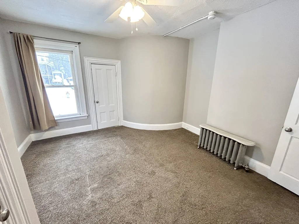 2 bed, 1 bath apartment for rent at 110 Prospect St Unit 1, Marlborough — photo 16 of 19