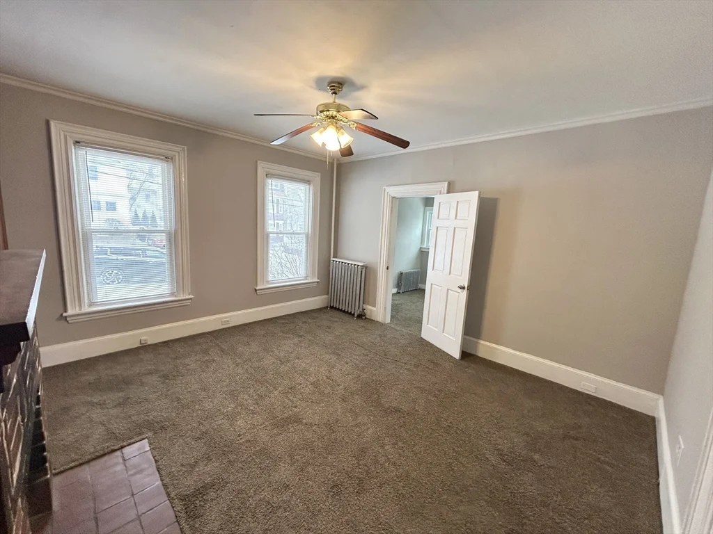 2 bed, 1 bath apartment for rent at 110 Prospect St Unit 1, Marlborough — photo 3 of 19