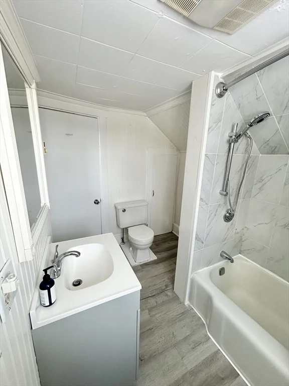 1 bed, 1 bath apartment for rent at 110 Prospect St Unit 3, Marlborough — photo 10 of 13