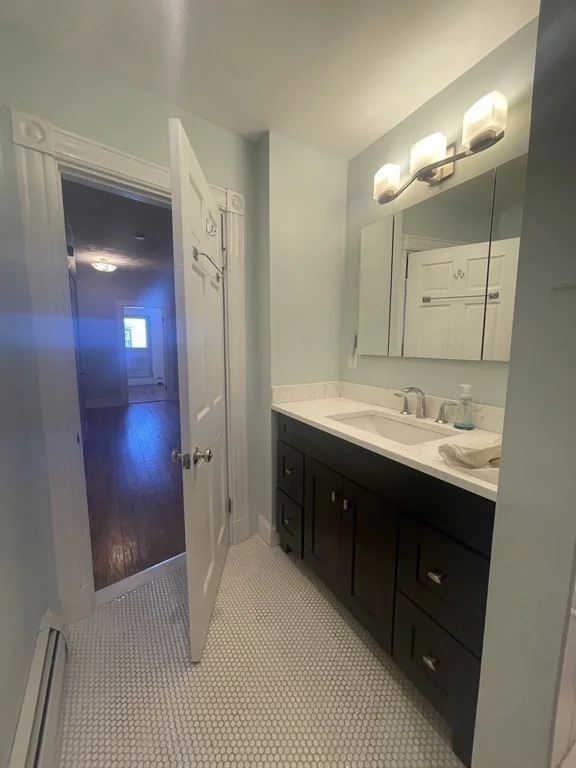2 bed, 1 bath apartment for rent at 110 Quincy Ave Unit 2, Winthrop — photo 11 of 20