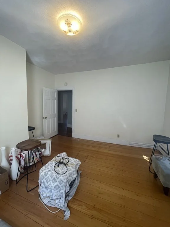 2 bed, 1 bath apartment for rent at 110 Quincy Ave Unit 2, Winthrop — photo 6 of 20
