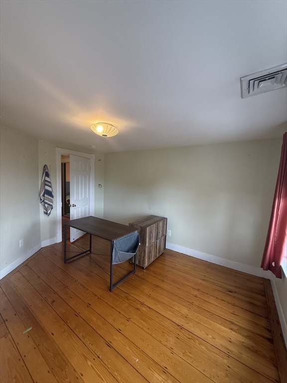 2 bed, 1 bath apartment for rent at 110 Quincy Ave Unit 3, Winthrop — photo 9 of 26