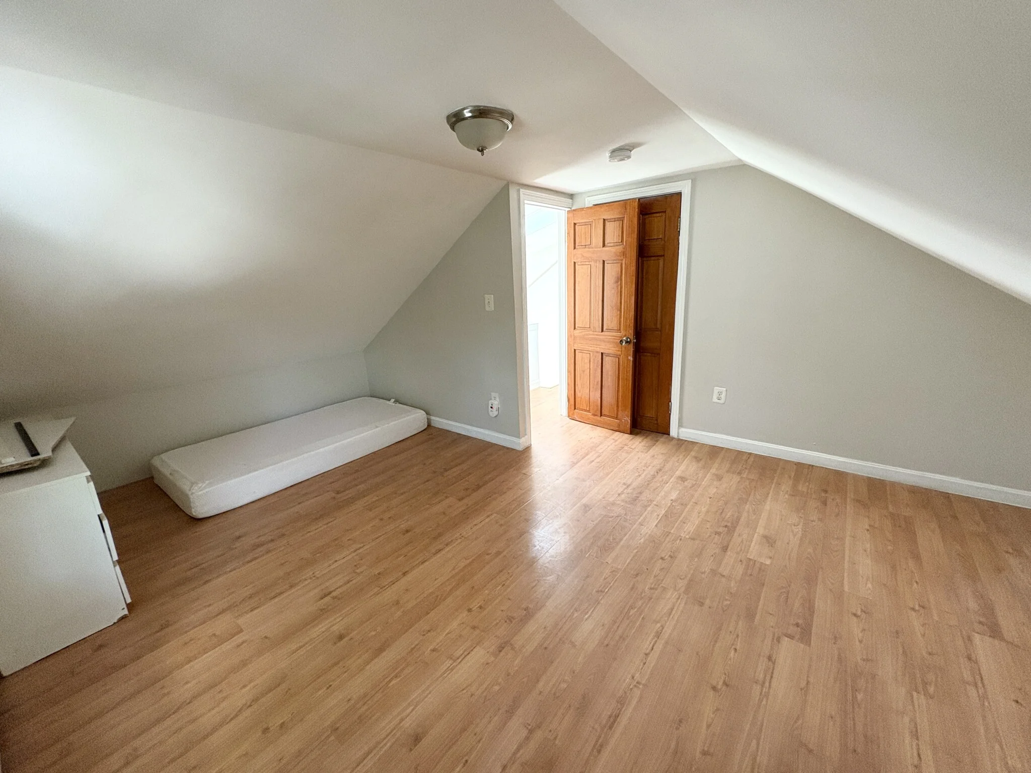 3 bed, 1 bath apartment for rent at 110 Sciarappa St Unit 2, East Cambridge — photo 16 of 16