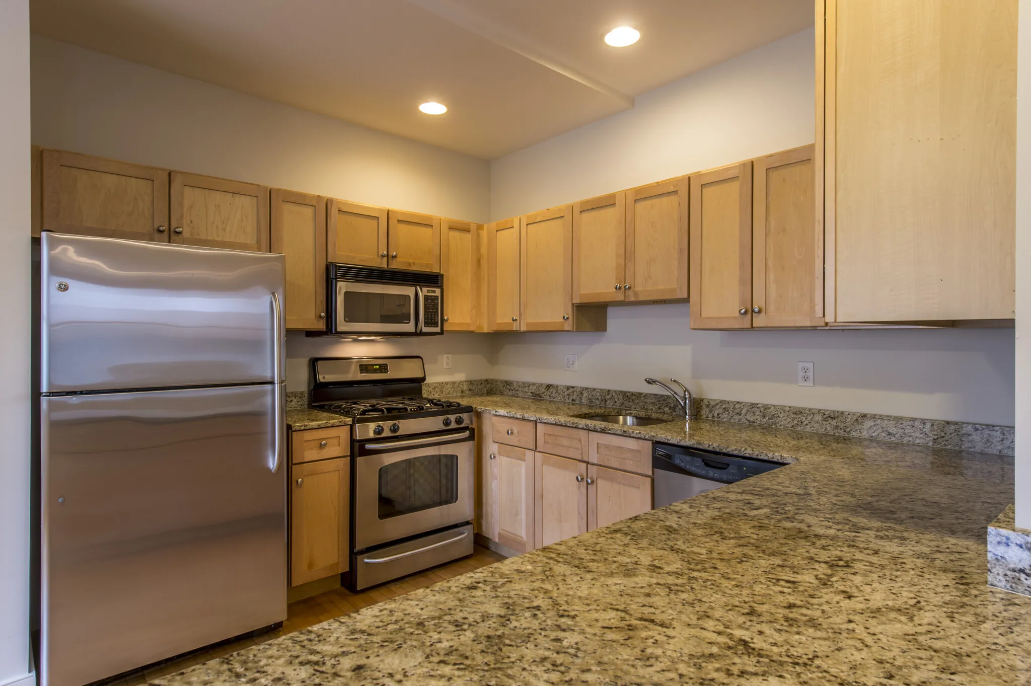 2 bed, 2.5 bath apartment for rent at 110 Second St Unit Ph151, East Cambridge — photo 2 of 16