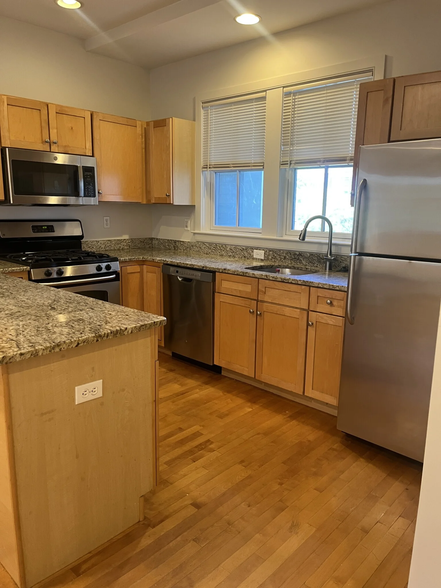 2 bed, 2.5 bath apartment for rent at 110 Second St Unit UPH12, East Cambridge — photo 5 of 20