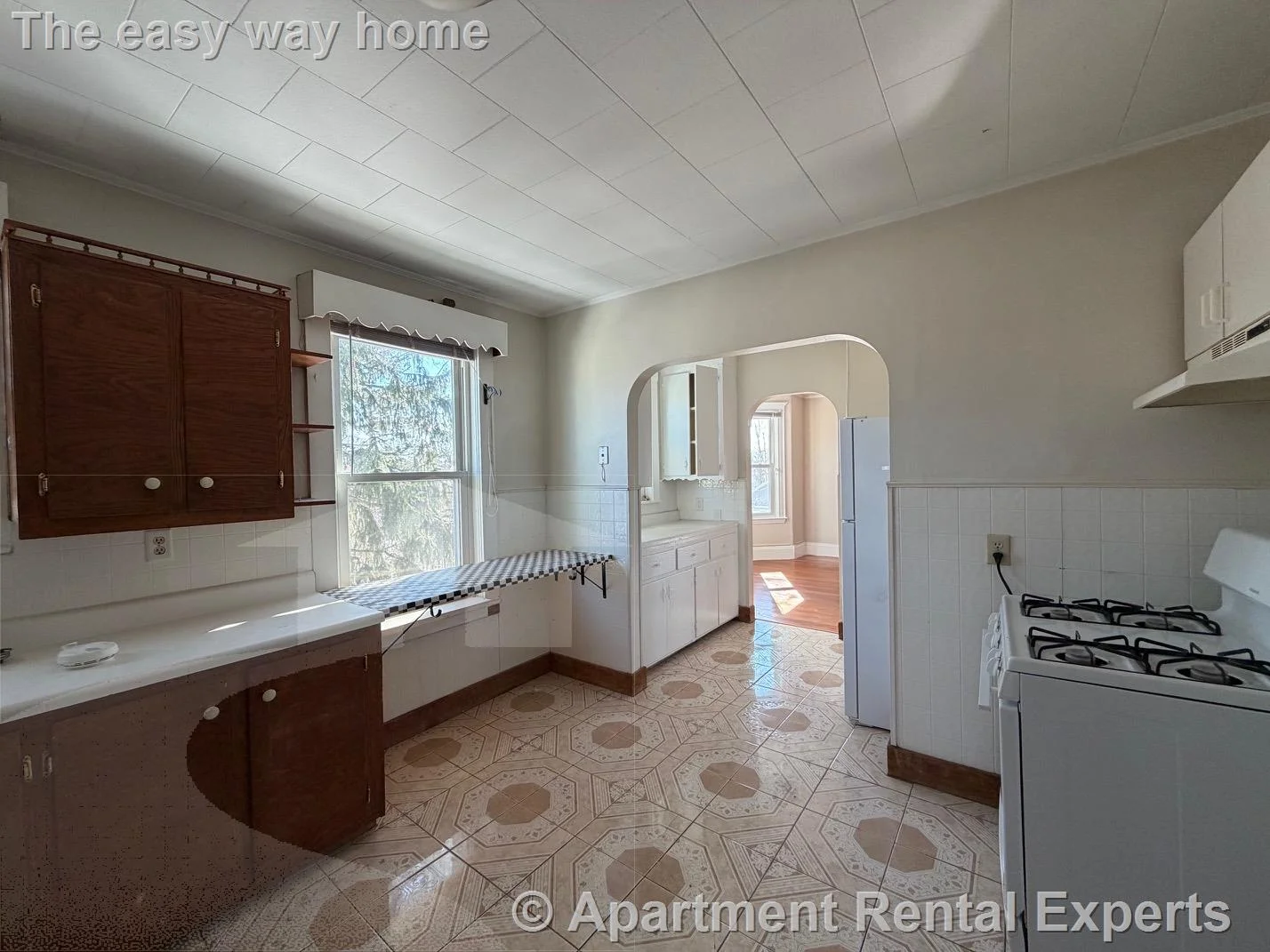 3 bed, 1 bath apartment for rent at 110 Sharon St Unit 3, West Medford — photo 8 of 17