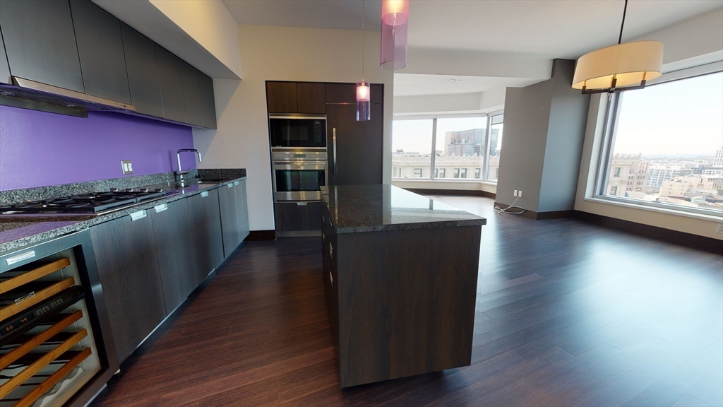 1 bed, 1 bath apartment for rent at 110 Stuart St Unit 17H, Boston Downtown — photo 4 of 17