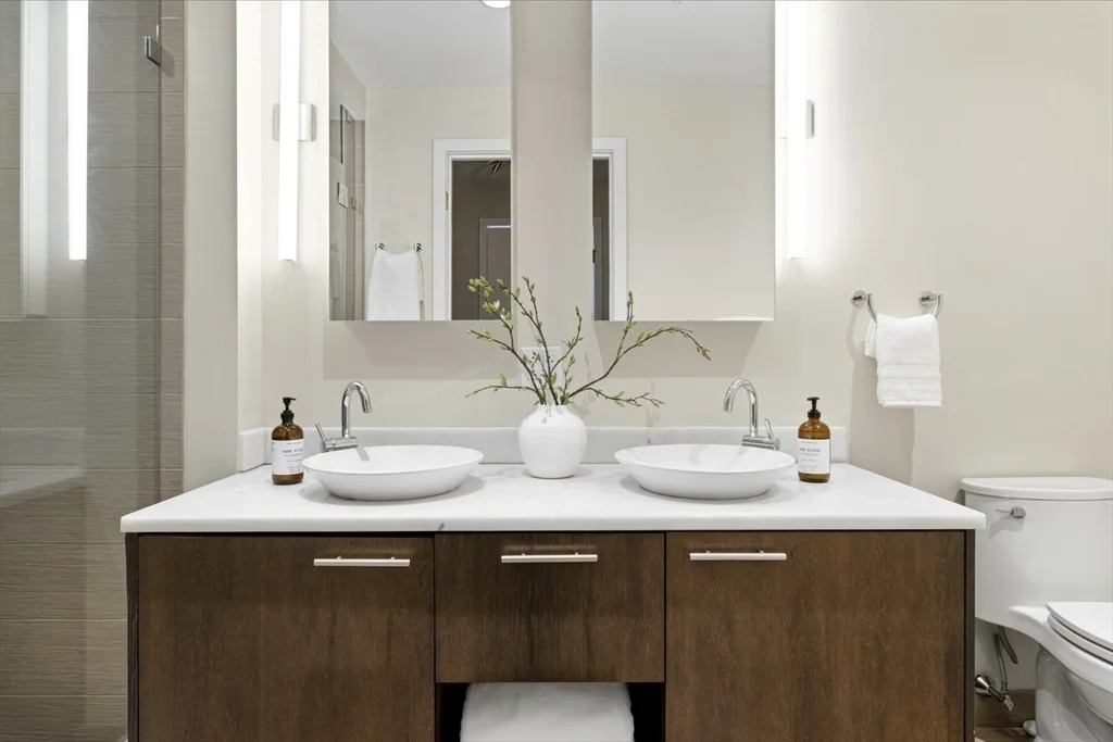 2 bed, 1 bath apartment for rent at 110 Stuart St Unit 18H, Boston Downtown — photo 17 of 26