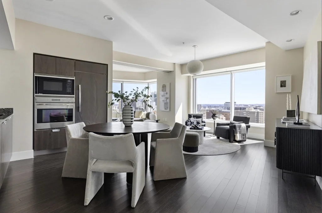 2 bed, 1 bath apartment for rent at 110 Stuart St Unit 18H, Boston Downtown — photo 3 of 26