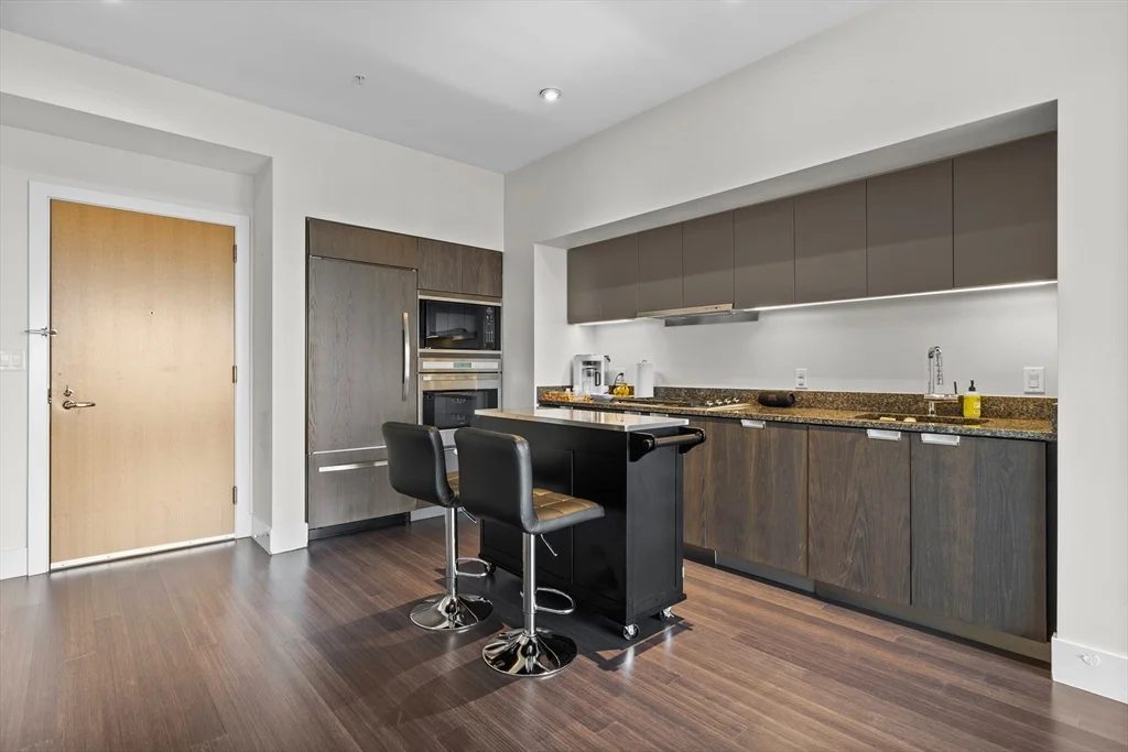 1 bed, 1 bath apartment for rent at 110 Stuart St Unit 19A, Back Bay — photo 11 of 15
