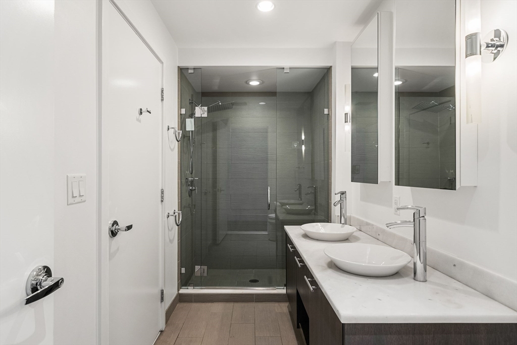 2 bed, 1 bath apartment for rent at 110 Stuart St Unit 19H, Back Bay — photo 12 of 24