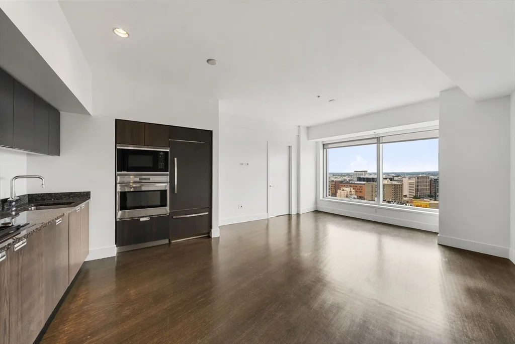 2 bed, 1 bath apartment for rent at 110 Stuart St Unit 19H, Boston Downtown — photo 1 of 24