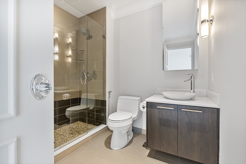 2 bed, 2.5 bath apartment for rent at 110 Stuart St Unit 20E, Boston Downtown — photo 17 of 28