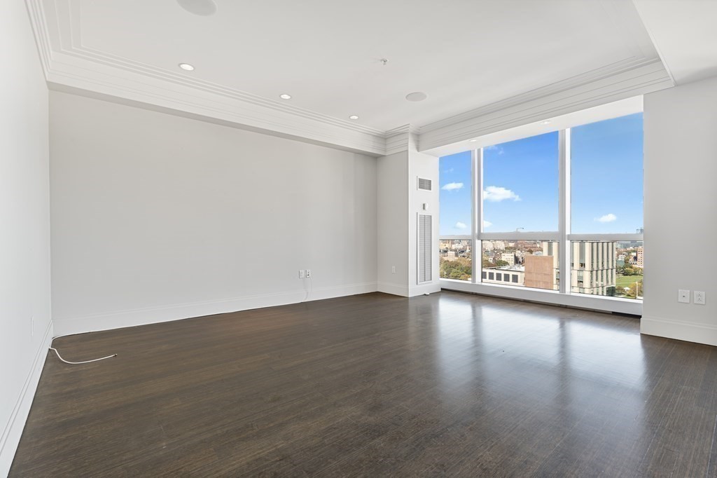 2 bed, 2.5 bath apartment for rent at 110 Stuart St Unit 20E, Boston Downtown — photo 11 of 28