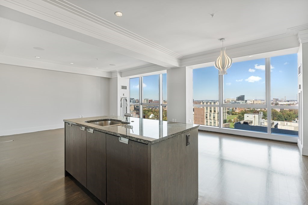 2 bed, 2.5 bath apartment for rent at 110 Stuart St Unit 20E, Boston Downtown — photo 8 of 28