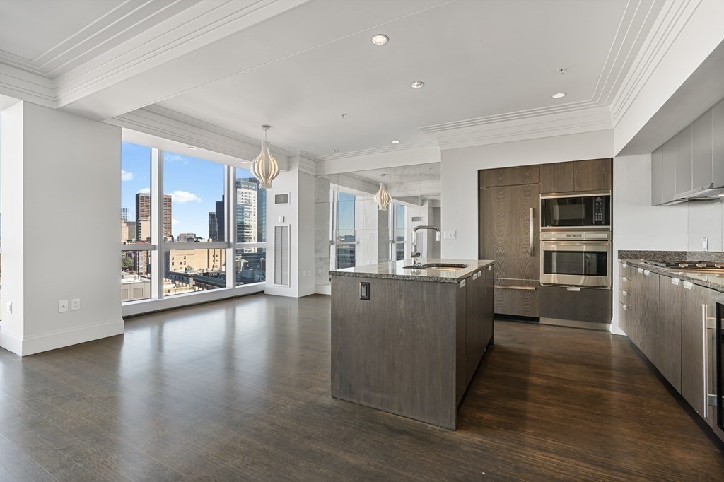 2 bed, 2.5 bath apartment for rent at 110 Stuart St Unit 20E, Boston Downtown — photo 4 of 28