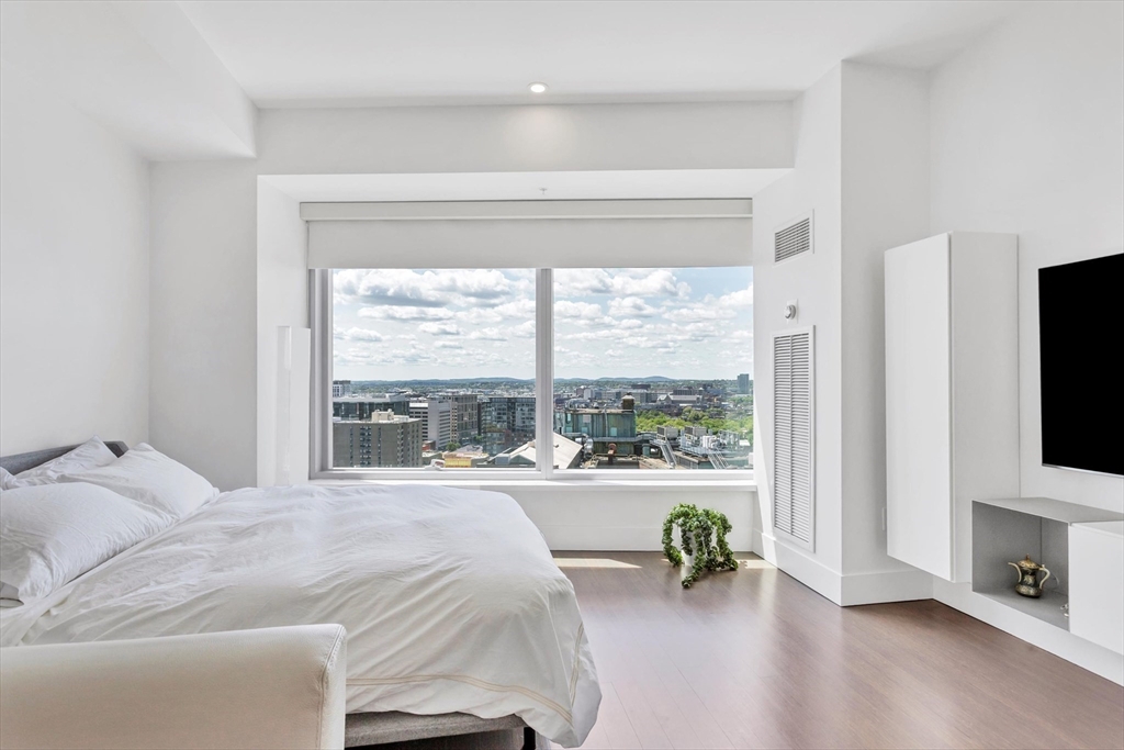 Studio bed, 1 bath apartment for rent at 110 Stuart St Unit 21I, Boston Downtown — photo 7 of 18