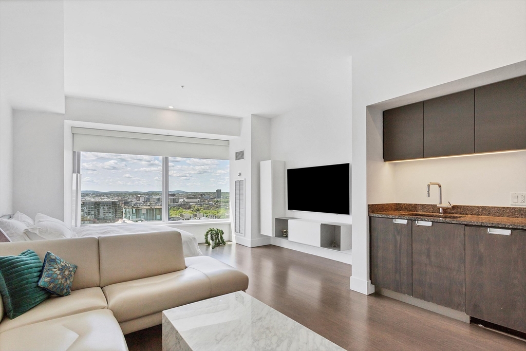 Studio bed, 1 bath apartment for rent at 110 Stuart St Unit 21I, Boston Downtown — photo 6 of 18