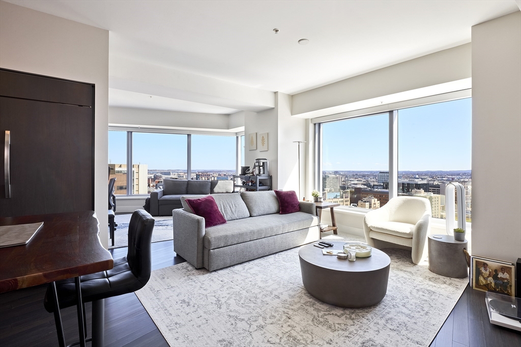 1 bed, 1 bath apartment for rent at 110 Stuart St Unit 22H, Back Bay — photo 1 of 26