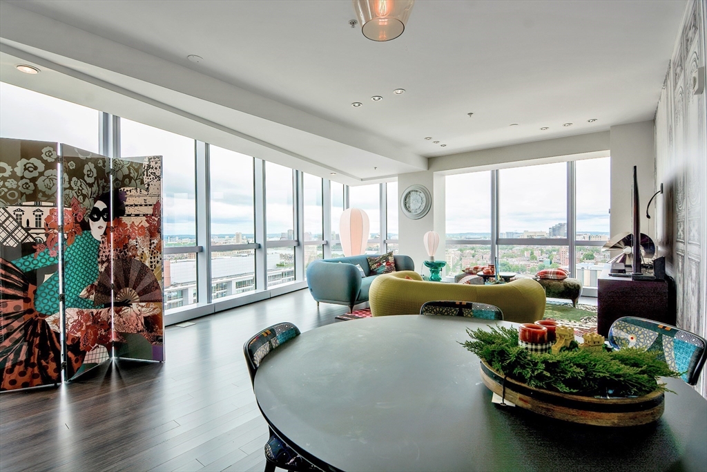 2 bed, 2 bath apartment for rent at 110 Stuart St Unit 23B, Back Bay — photo 2 of 17