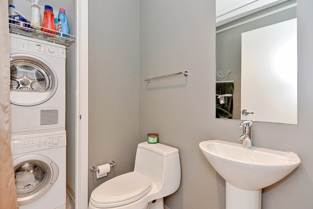 2 bed, 2 bath apartment for rent at 110 Stuart St Unit 23B, Back Bay — photo 12 of 17